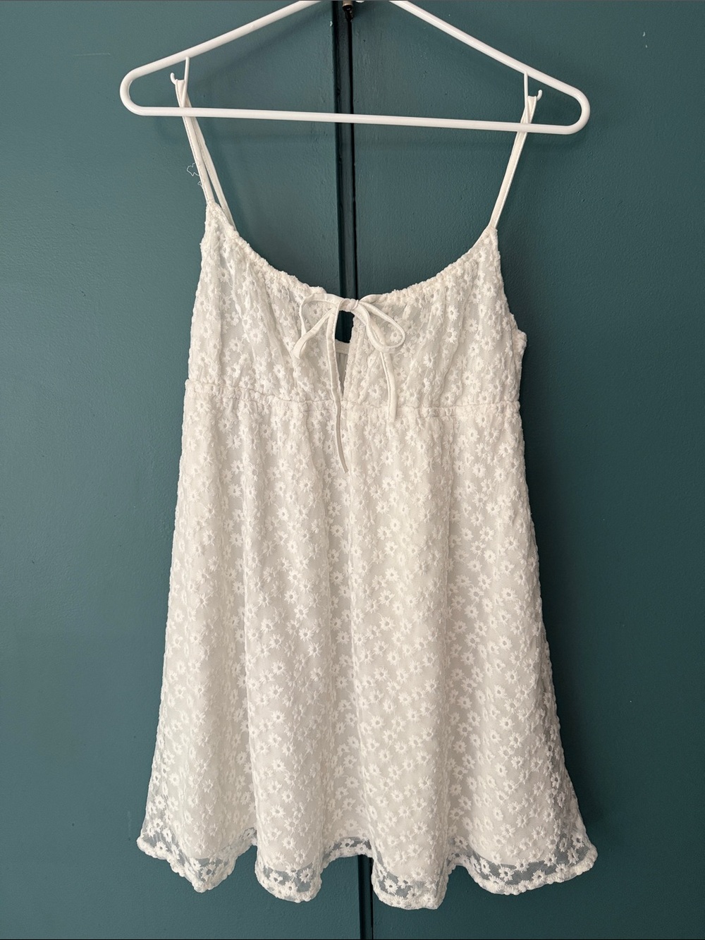 SHEIN White Floral Lace Chemise with Spaghetti Straps Babydoll